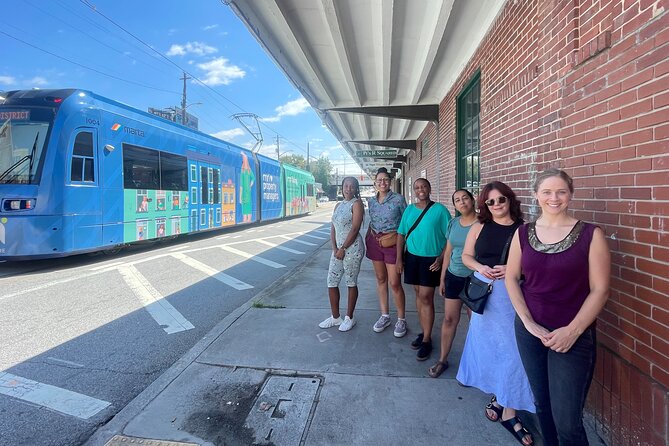 2 Hour Historic Market Food Tour and Hands-On Biscuit Class - Should you book the Sweet Auburn biscuit tour?