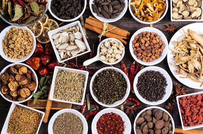 3-Hour Herbal Wholesale TCM Market and a Local Wet Market Tour - What the three-hour format gives you