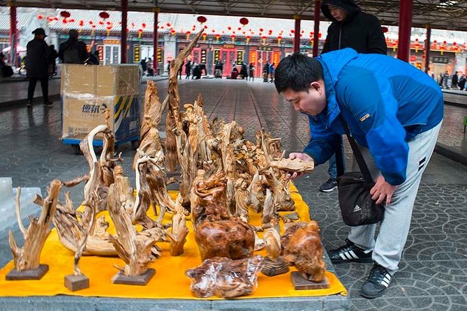 3-Hour Private Shopping Tour at Panjiayuan Market from Beijing - Who will enjoy this market visit most