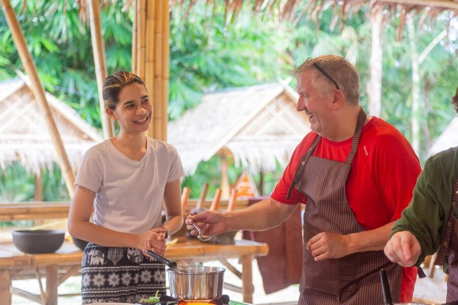 3 hours Khao Lak Cooking Class and Market Visit - How much food should you expect?