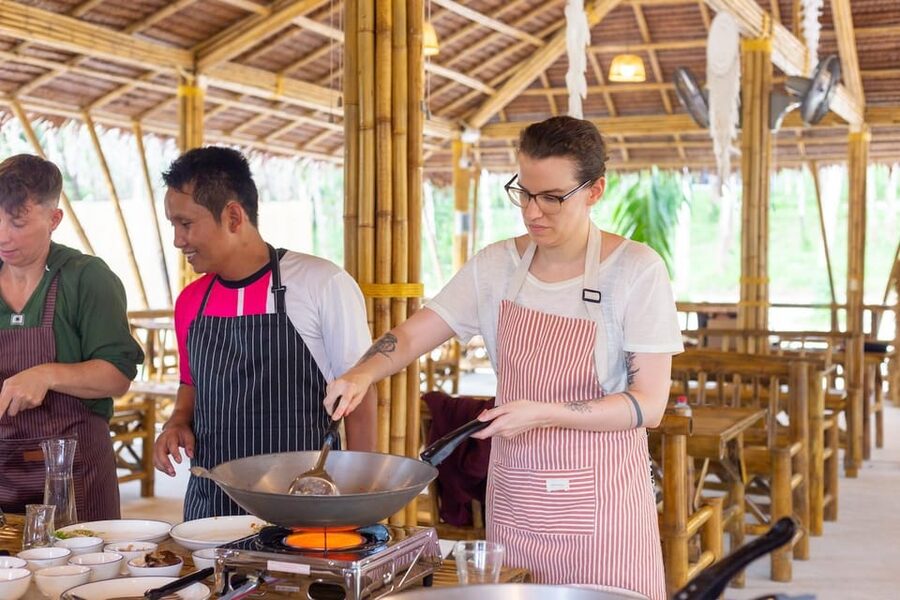 3 hours Khao Lak Cooking Class and Market Visit - From chosen ingredients to four Thai dishes