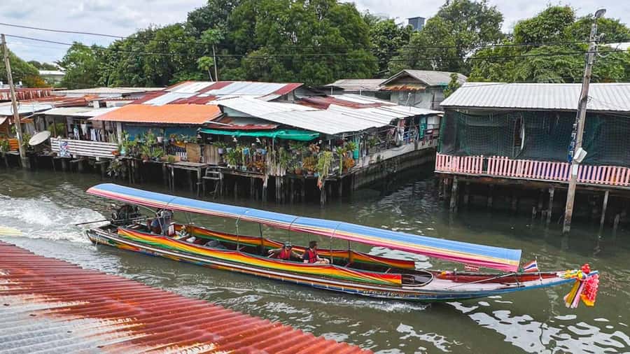 3 Hrs Private boat Tour Bangkok Floating Market by Flat Boat - Bang Luang Canal and the Artist House
