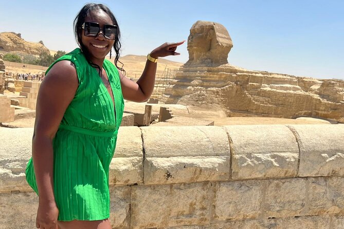 8-Hours Private Guided Tour in Giza , Egyptian Museum & Market with Lunch - Giza Pyramids: three kings, one unforgettable stop