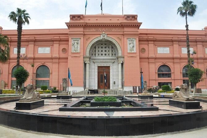 8-Hours private tour of Giza pyramids, Egyptian museum&Bazaar - One hour in Khan El-Khalili Bazaar