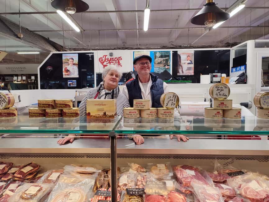 A locals's guide to Bordeaux’s historic market - Walking from Place de la Victoire toward the market
