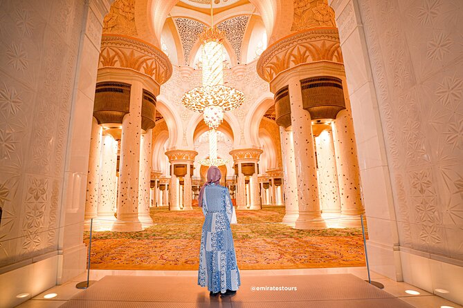 Abu Dhabi Sightseeing Tour: Sheikh Zayed Mosque, Heritage Village & Dates Market - Founder’s Memorial: a thoughtful final stop