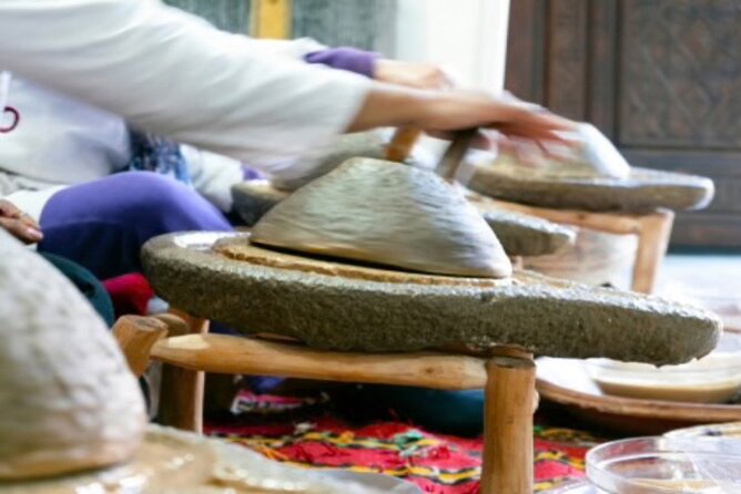 Agadir: Guided city tour with Kasbah and Souk El Had - One Hour Behind the Walls of Souk El Had