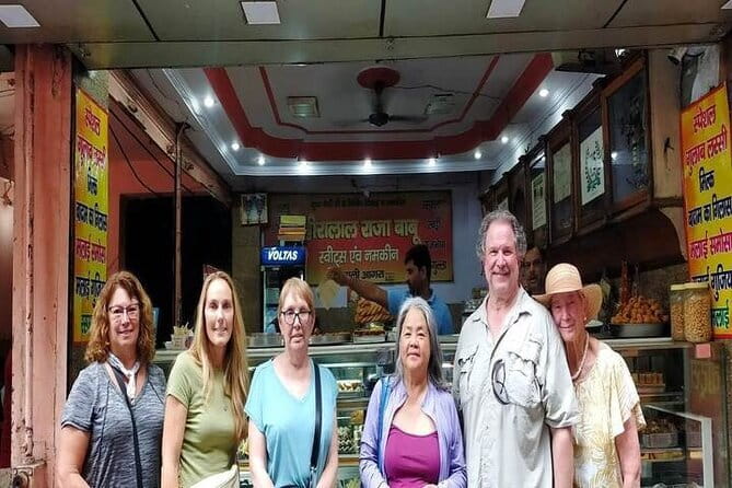 Agra Full Day City Tour with Walking Tour at Spice Market - What the $50 price includes