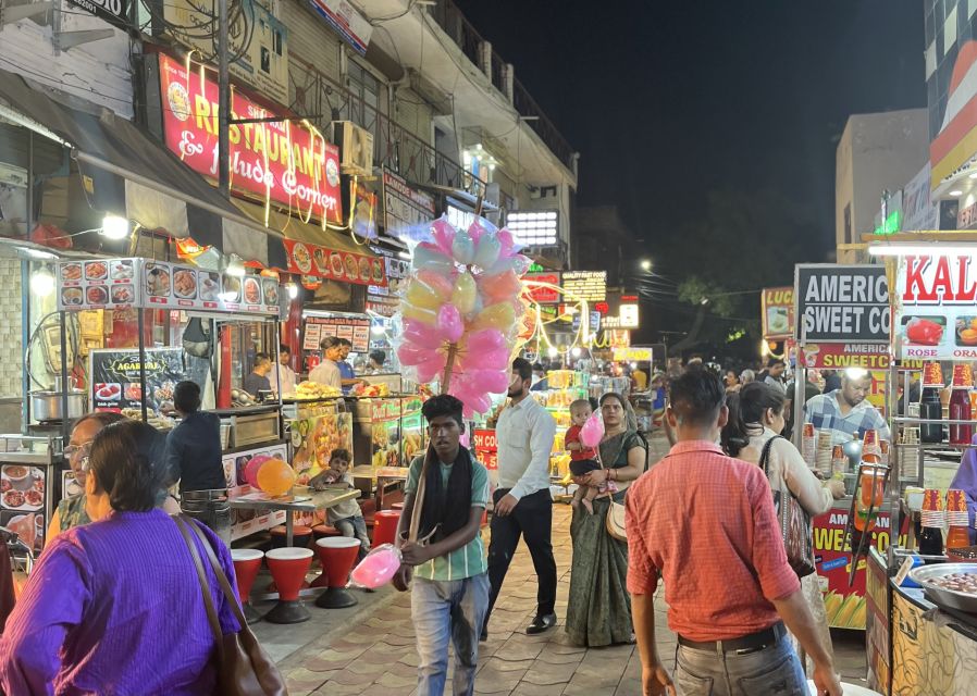 Agra: Sadar Bazar Food Market Night Walking Tour by Tuk-Tuk - Starting with a tuk-tuk pickup in Agra