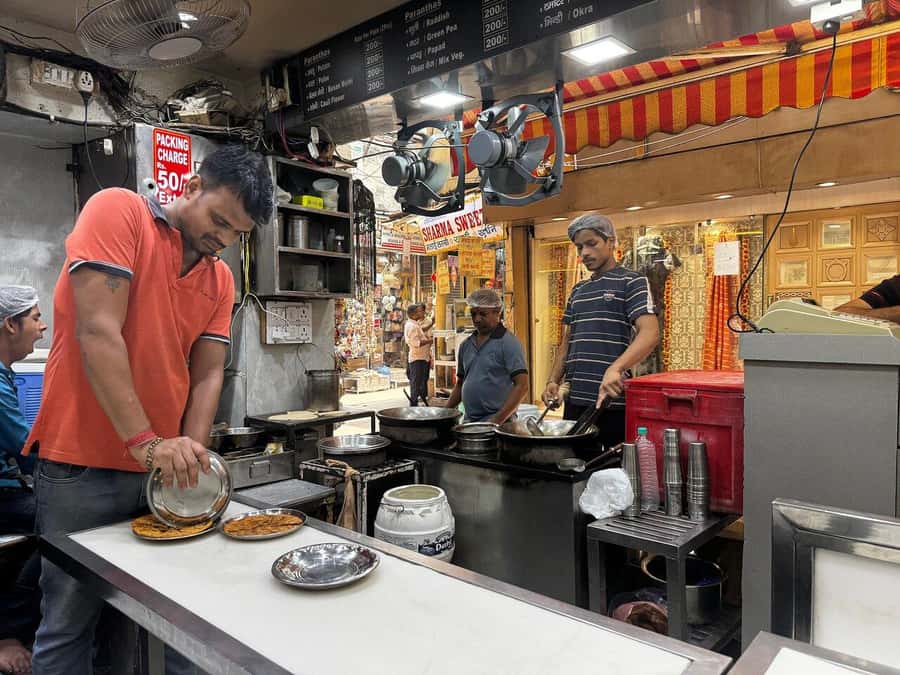 Agra: Street Food Tour with Spice Market on Tuk-Tuk Ride - What the guides add