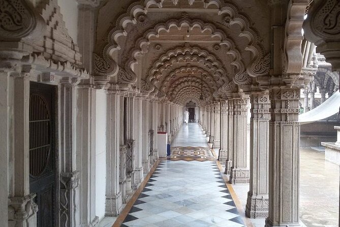 Ahmedabad Private City Tour Including Local Night Market - Why this Ahmedabad tour works for first-time visitors