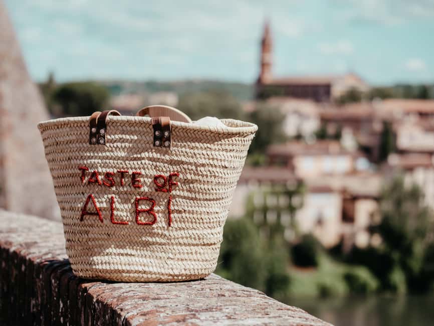 Albi: Food and Market Tour with Tastings and Historic Walk - The MOF cocktail tasting