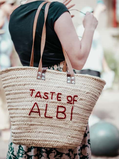 Albi: Food and Market Tour with Tastings and Historic Walk - Starting beside Sainte-Cécile Cathedral