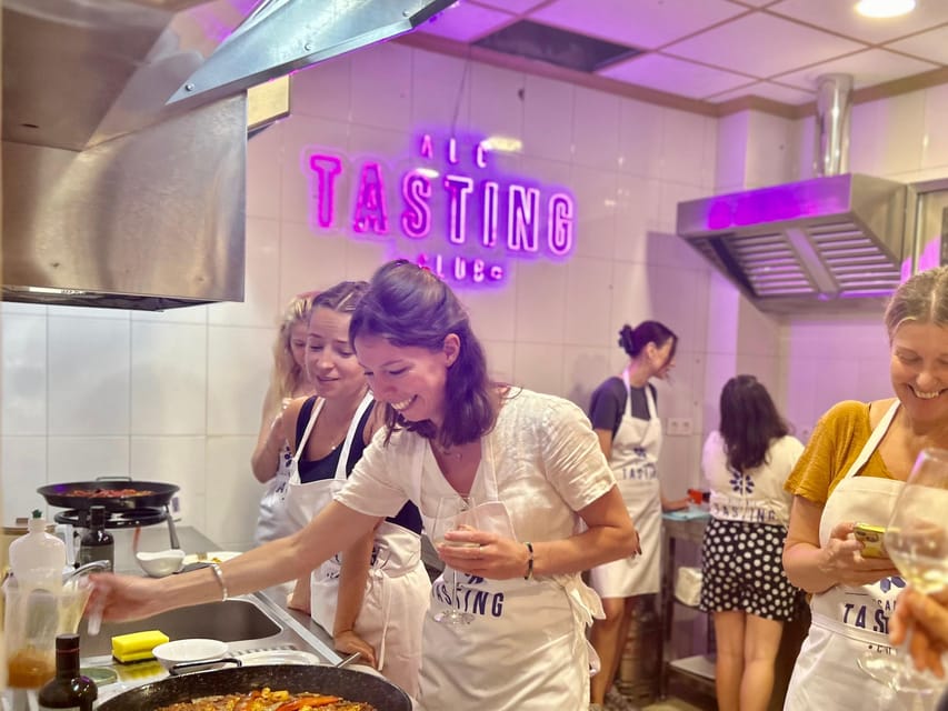 Alicante Paella Cooking Class, Tapas, Drinks and Market - From Alicante’s Central Market to the Paella Pan