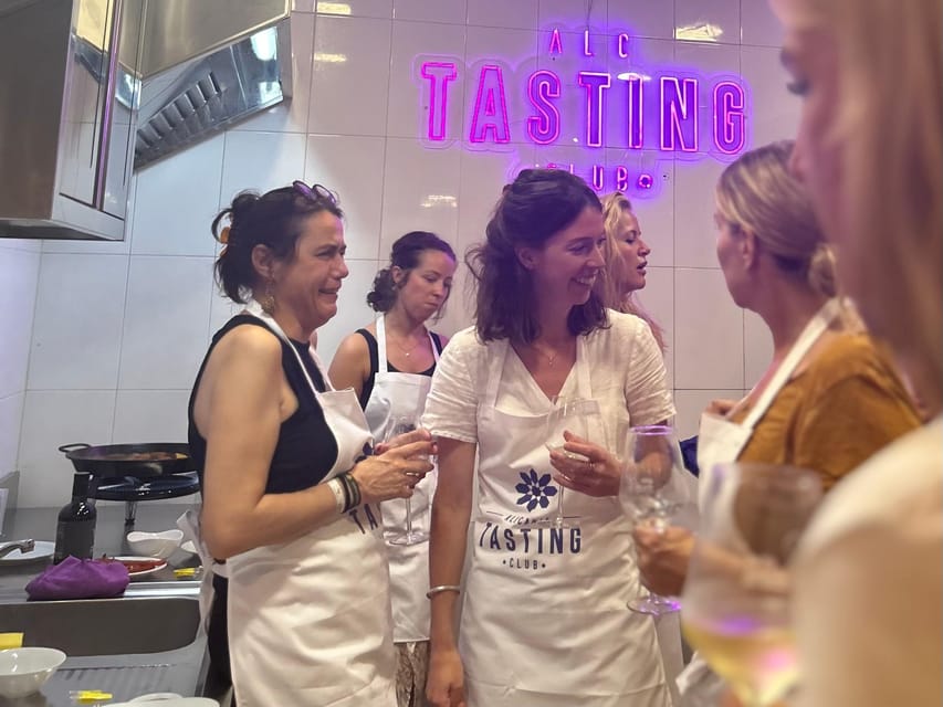 Alicante Paella Cooking Class, Tapas, Drinks and Market - Who Will Enjoy This Most?