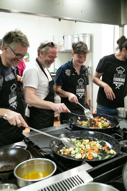 Alicante: Paella & Sangria Class with Tapas and Market Visit - Is $58 good value?