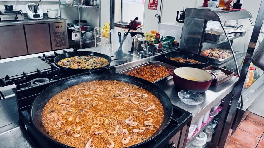 Alicante: Paella & Sangria Class with Tapas and Market Visit - Should you book it?