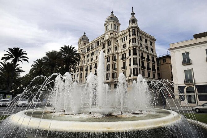 Alicante Tour: Full City, Castle, Market & Tapas Experience - Santa Bárbara Castle and the best city views