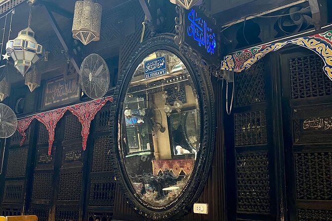 All Inclusive Day tour 8hrs Pyramids, Egyptian Museum and Khan Al-Khalili bazaar - Browsing Khan El Khalili for two hours