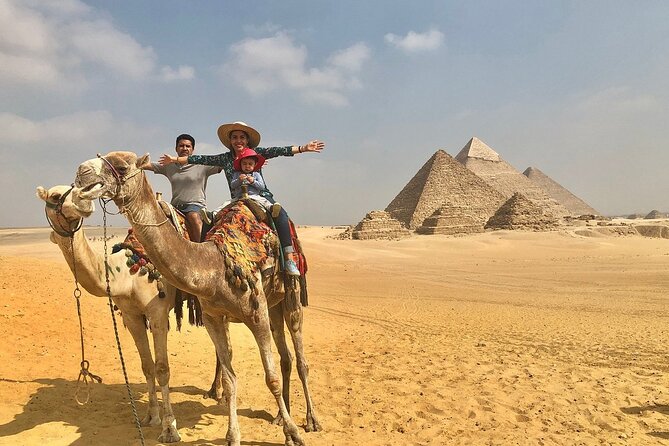 All Inclusive Day tour 8hrs Pyramids, Egyptian Museum and Khan Al-Khalili bazaar - What the private format changes