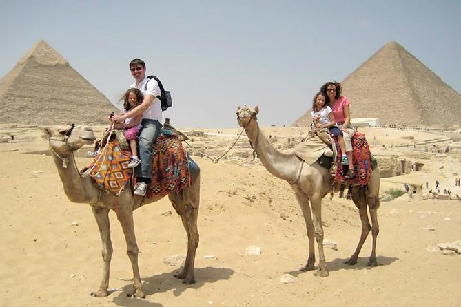 All inclusive Private Giza pyramids ,Sphinx,Museum ,Bazaar - Meeting the Great Sphinx