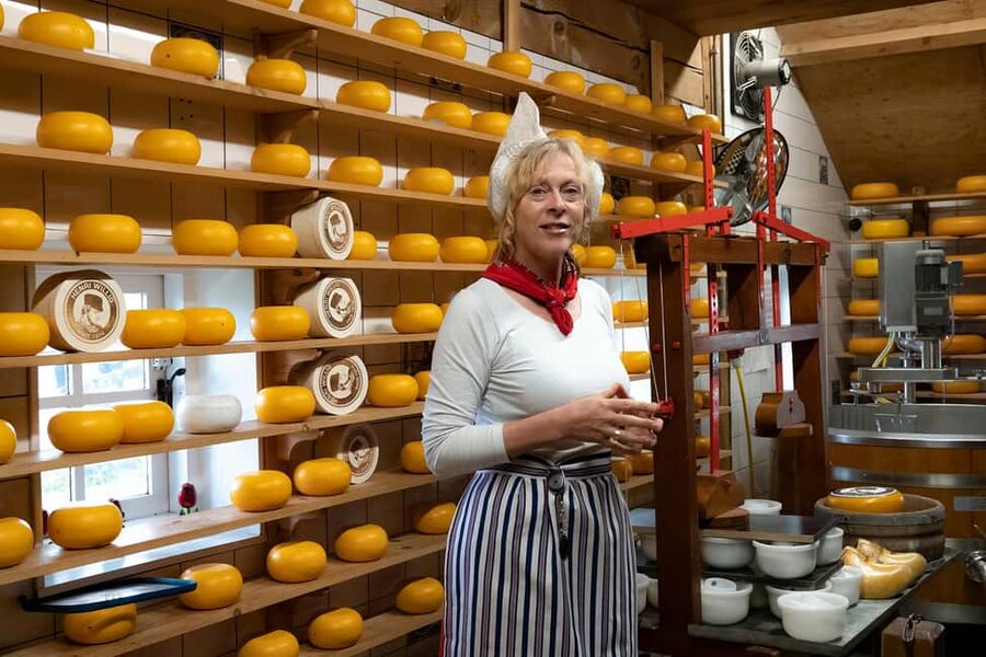 Amsterdam: Traditional Cheese Market Tour to Alkmaar - The Amsterdam departure at Overhoeksplein