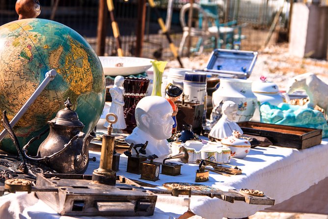 Antiques and Curios - Private Flea Market Treasure Hunt - Three hours among antiques, art, and curios