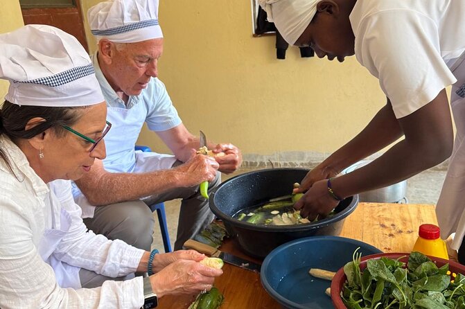 Arusha: Traditional Tanzania Cooking class& Food Market Tour - From market basket to local kitchen