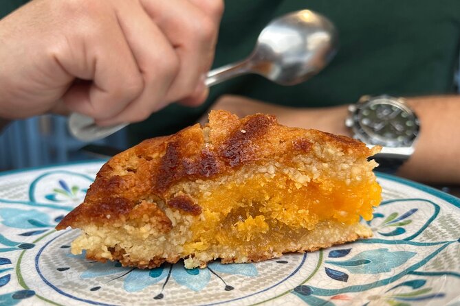 Authentic Market & Food Tour in Portimão, Algarve - Who should book this experience