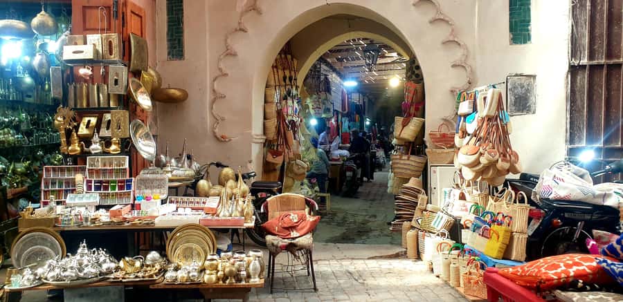 Authentic Moroccan Crafts Tour in the Marrakech Souks - Why this private souk tour is useful