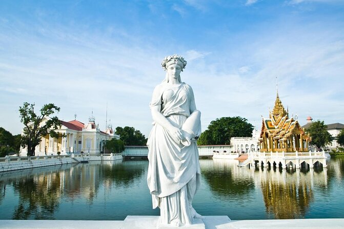 Ayutthaya Temples and Ayothaya Floating Market From Bangkok - Wat Yai Chaimongkhon and its reclining Buddha