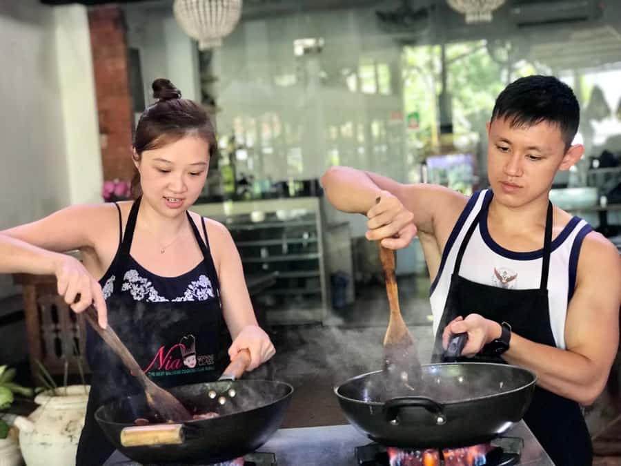 Bali: Balinese Cooking Class and Market Tour - Morning tea sets the pace