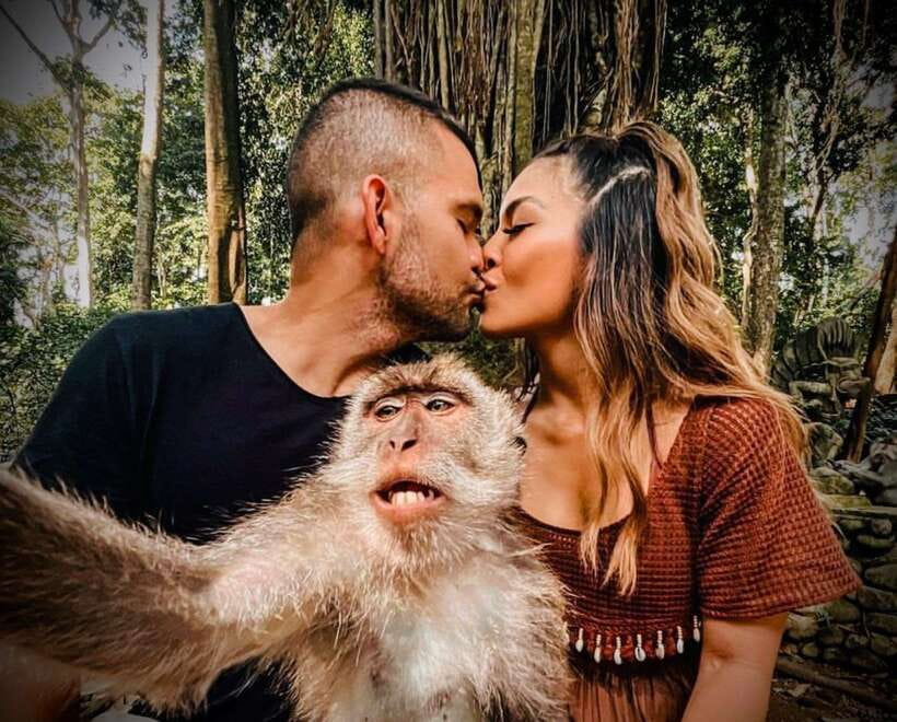 Bali: Ubud Monkey Forest, Coffee Plantation, and Market Tour - Satria plantation: coffee, tea, herbs, and tasting