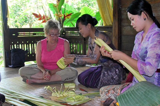 Balinese Cooking class with traditional morning market visit - Pickup from Ubud and beyond