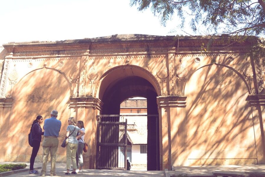 Bangalore: Walking Tour of Fort, Palaces, and Market - Why Old Bengaluru Works Best on Foot