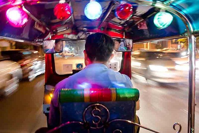 Bangkok by Night Tuk Tuk Tour: Markets, Temples & Food - Wat Pho and Bangkok’s lit temples