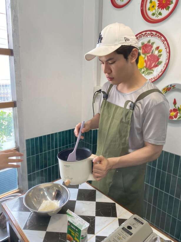 Bangkok Cooking Class : Traditional Thai dishes&Market Trip - Finding the meeting point near BTS Krung Thonburi