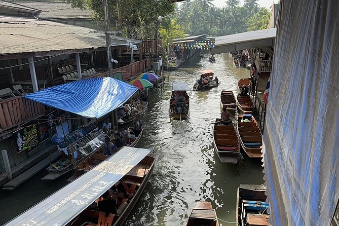 Bangkok Damnoen Floating Market and Maeklong Railway Private Tour - Food, boat fees, and other small costs