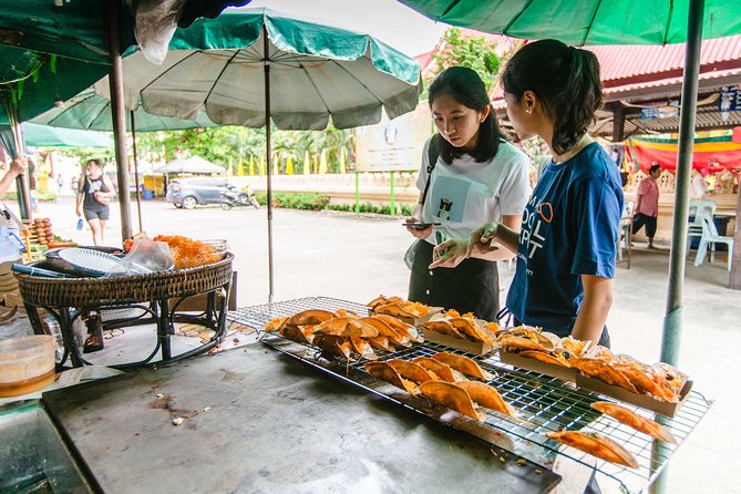 Bangkok Floating Market & Boat Ride to an Orchid Farm - Who will enjoy this Bangkok market experience?
