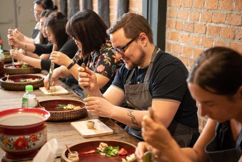 Bangkok: Hands-on Thai Cooking Class and Market Tour - Is $45 good value in Bangkok?