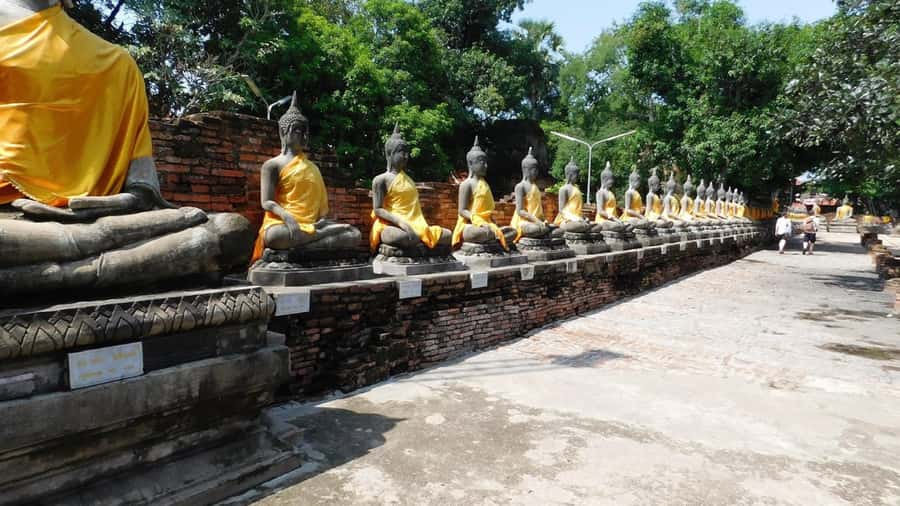 Bangkok highlight: Floating Market, Train Market & Ayutthaya - Ayutthaya Historical Park after the markets