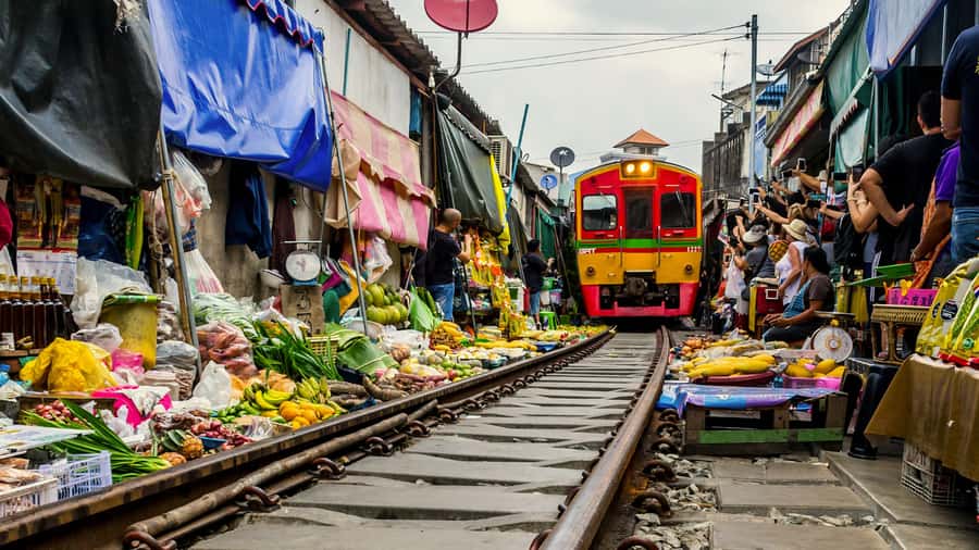 Bangkok highlight: Floating Market, Train Market & Ayutthaya - Maeklong Railway Market and the disappearing stalls