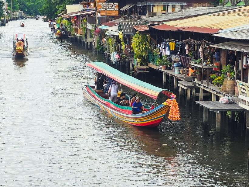Bangkok Long Boat Canal a Big Buddha & Culture Markets Tour - Bangkok’s canals reveal a quieter side of the city