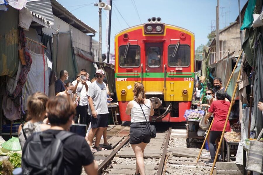 Bangkok: Maeklong Railway Market & Floating Market Tour - FAQ