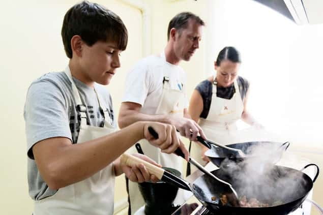 Bangkok: Maliwan Thai Cooking Class with Market Tour - Starting in Banglumphu, close to Khao San Road