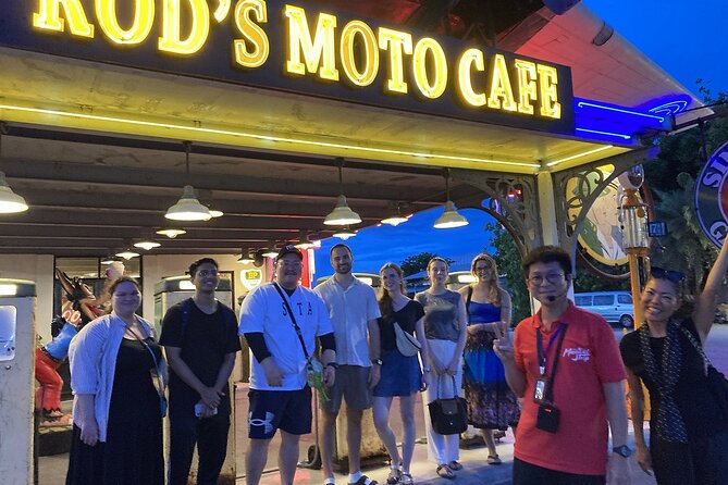 Bangkok Night Market Tour Dinner and Vintage Find - Why this Bangkok evening works so well