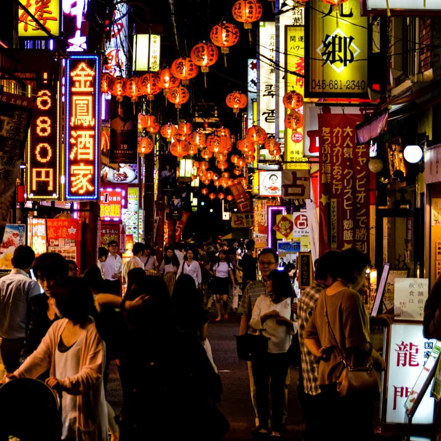Bangkok: Private Old Quarter, Night Street Market, Temples - From Chinatown Gate to the Golden Buddha