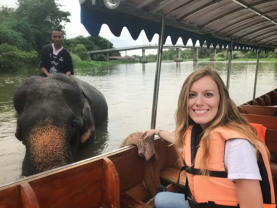 Bangkok: Private Trip to Ayutthaya Temples & Night Market - Key points to know before you book