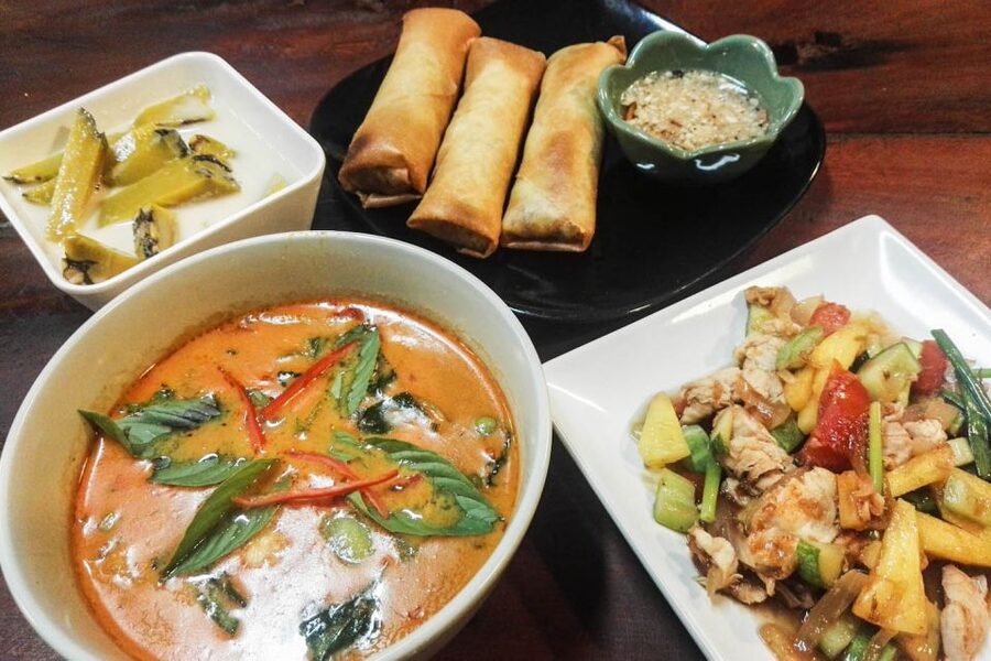 Bangkok: Thai Cooking Class and Onnuch Market Tour - Should you book the Onnuch Market cooking class?