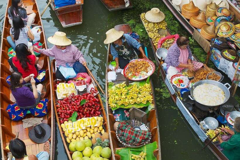 Bangkok: Train Market & Floating Market with Boat Ride - Damnoen Saduak, canals, boats, and bargaining